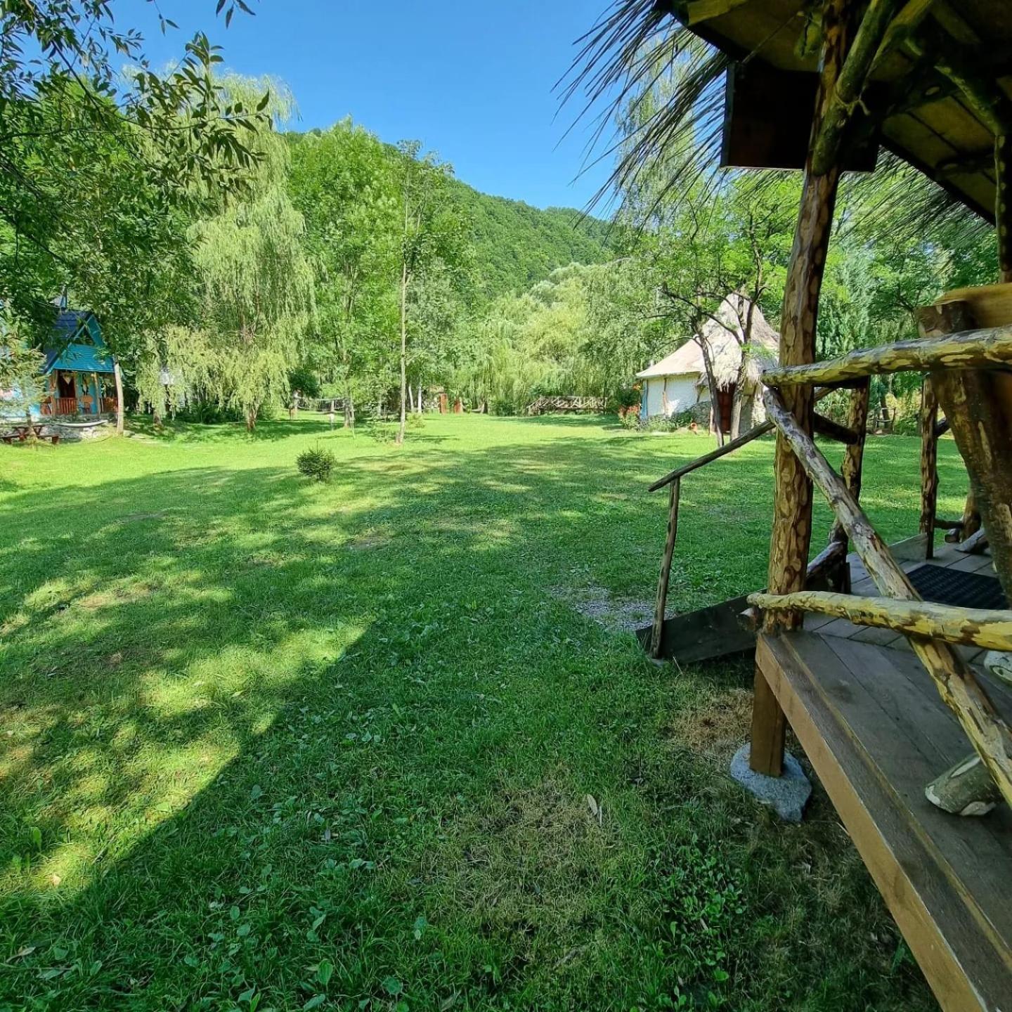 Viewtopia The Secret Land Valea Drăganului Екстериор снимка